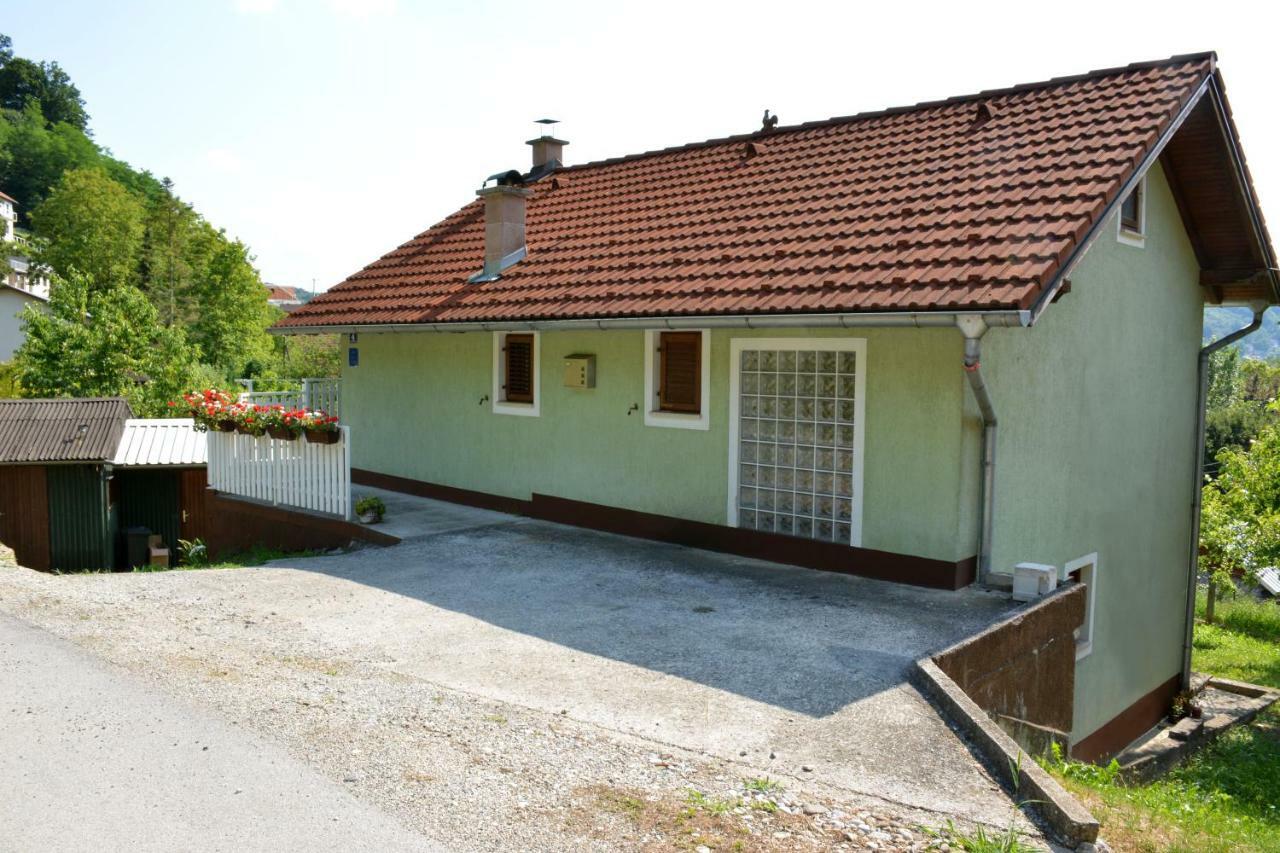 Apartman Viktorija 크레핀스키타플리스 외부 사진
